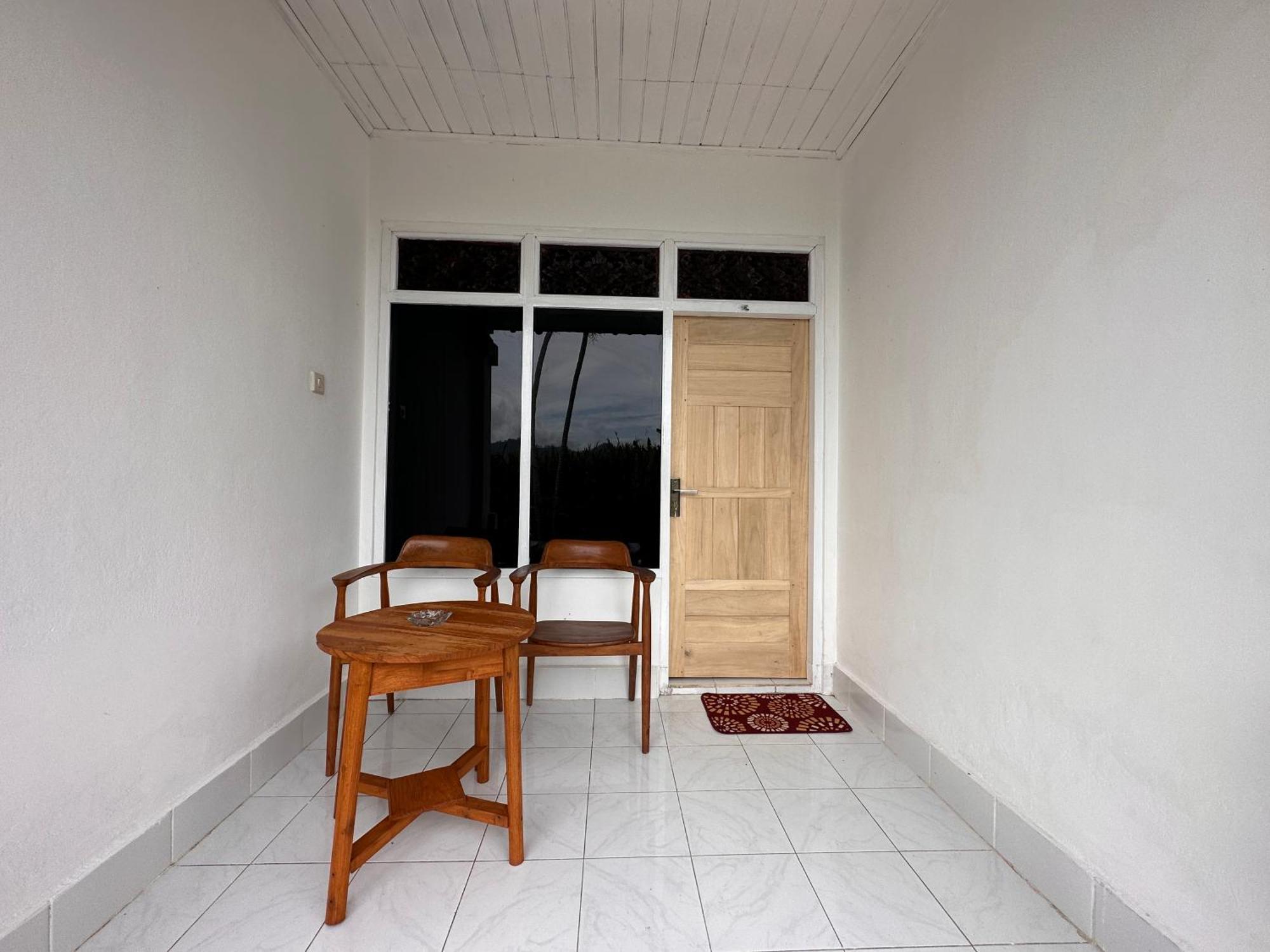 Gill Lake Batur Kubupenlokan Exterior photo